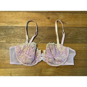 Victoria’s Secret 36C vintage bra pink nude lace sexy lingerie